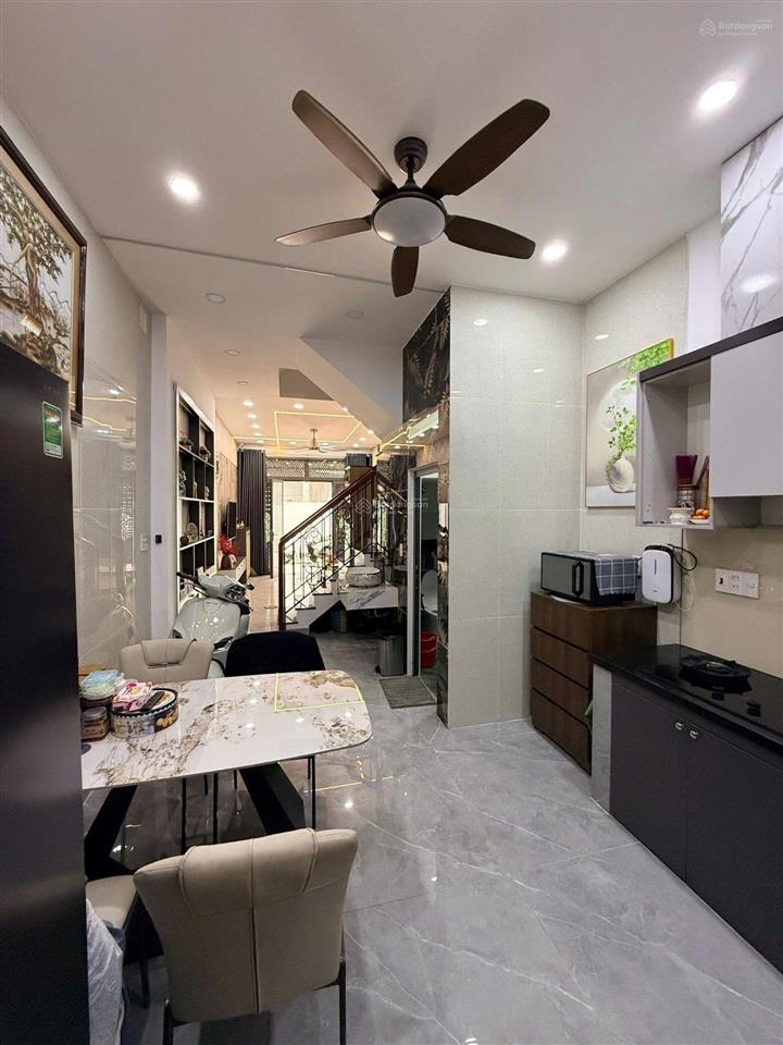 Hxh 4,5m lê đức thọ, p16 gò vấp. 40m² 4tầng. chỉ 5.** tỷ. gần nhà văn hoá thiếu nhi