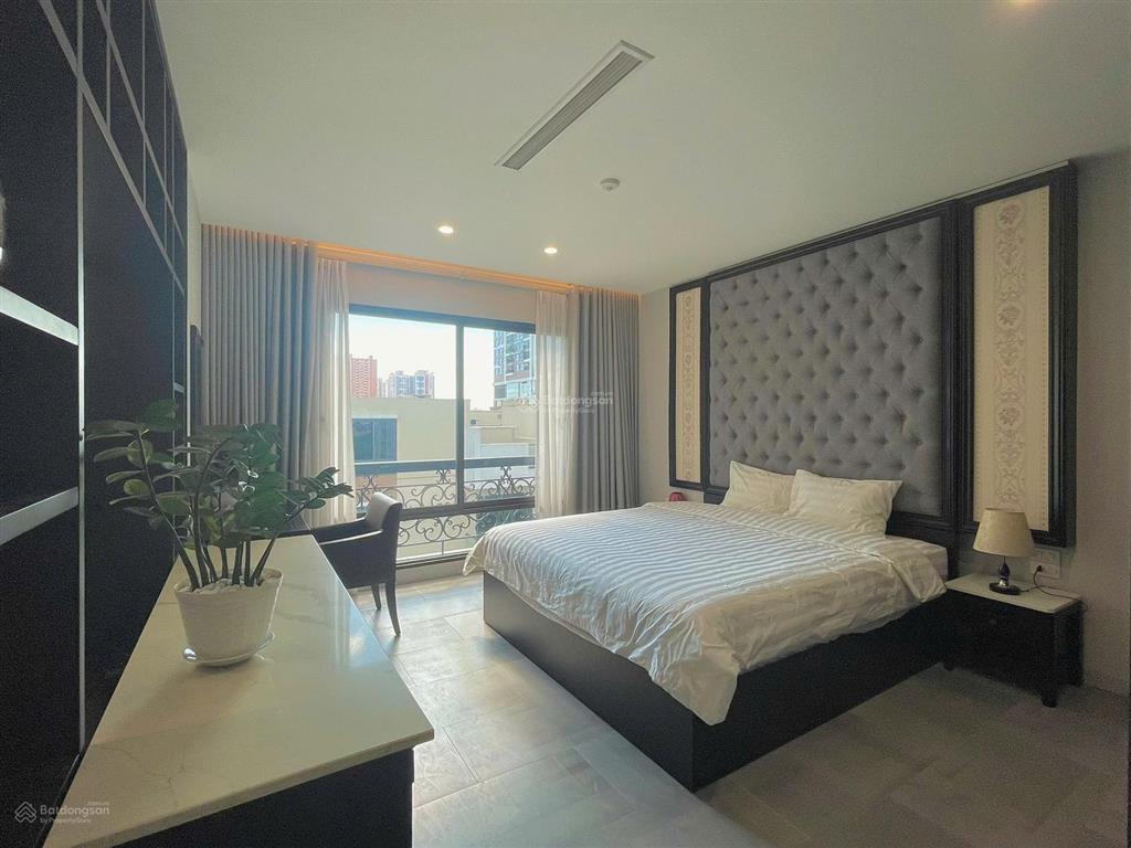 Phòng đẹp vcl ngay tây hồ  1n1k mới tinh full nội thất, bancol, giặt riêng, oto đỗ cửa ngay tây hồ