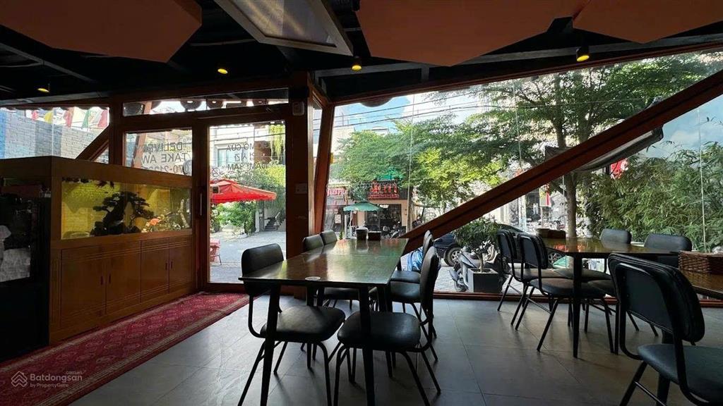 Mặt tiền ngang 10m nguyễn gia trí (d2), bình thạnh