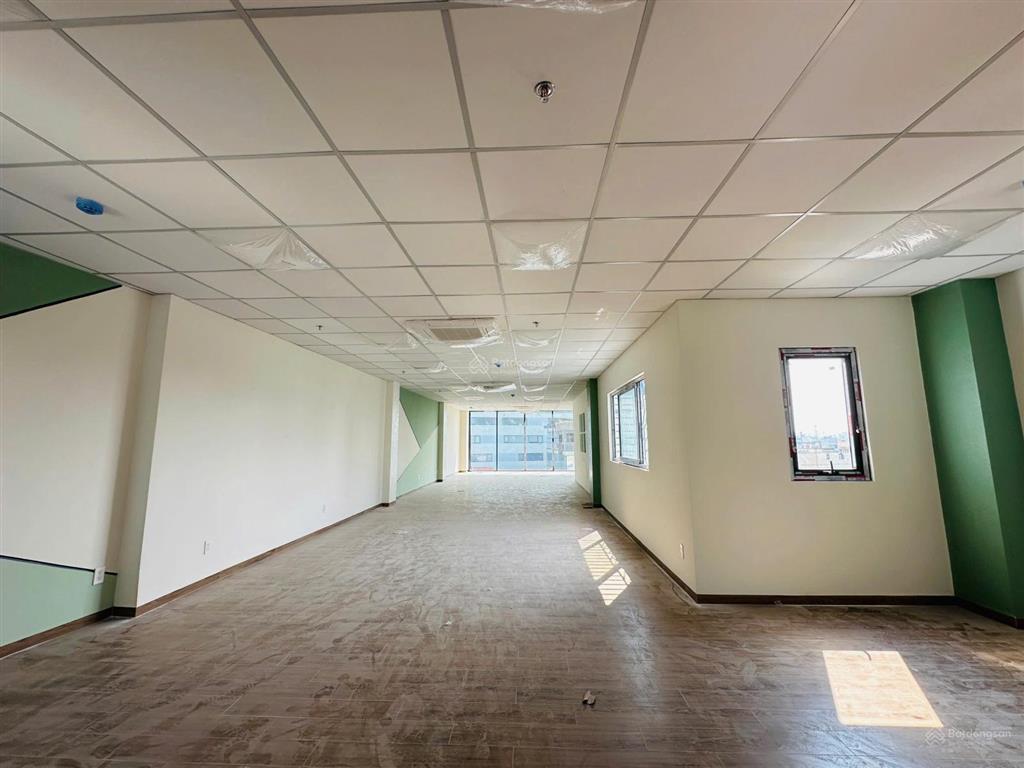 Cho thuê tòa nhà nguyên căn vị trí đắc địa mặt tiền đường ung văn khiêm, phường 25, quận bình thạnh