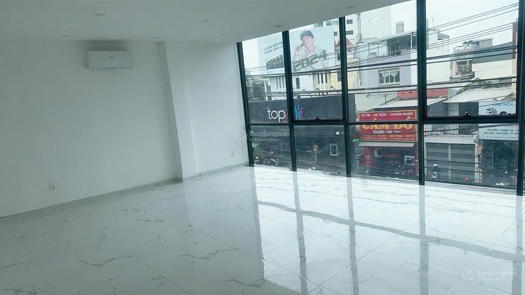 Nguyễn xí bình thạnh, hầm  6 lầu  thang máy, 1200m2