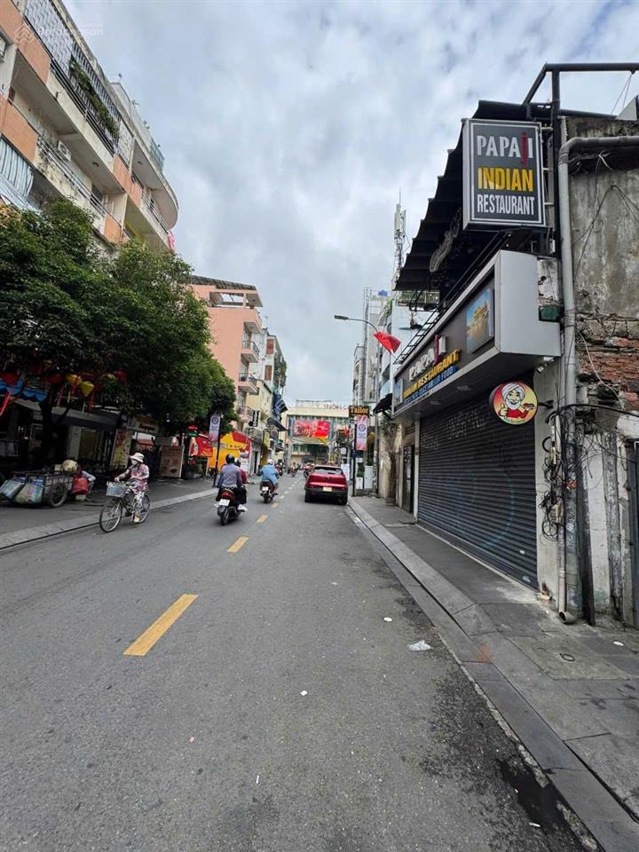 Mặt tiền bùi viện, quận 1 khu phố tây sầm uất, ngang thoáng, nở hậu