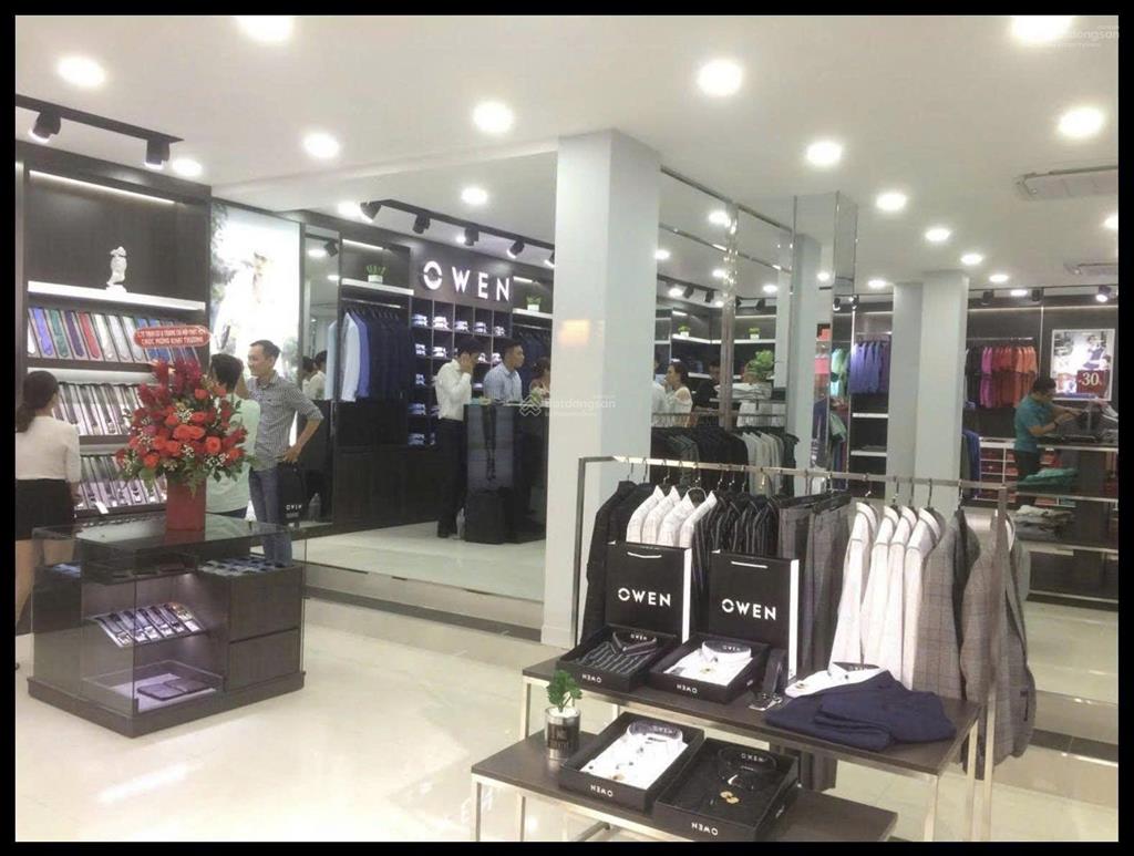 Mặt tiền lê hồng phong, quận 5 ngang 10m hiếm có