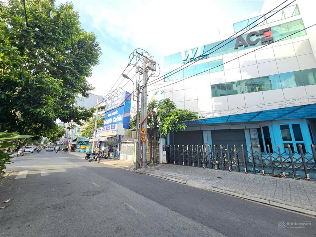 Mt 24 yên thế, ngang 10m, 3 tầng, 800m2, sát ngã tư
