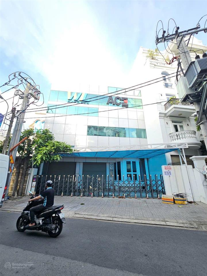 Mt 24 yên thế, ngang 10m, 3 tầng, 800m2, sát ngã tư
