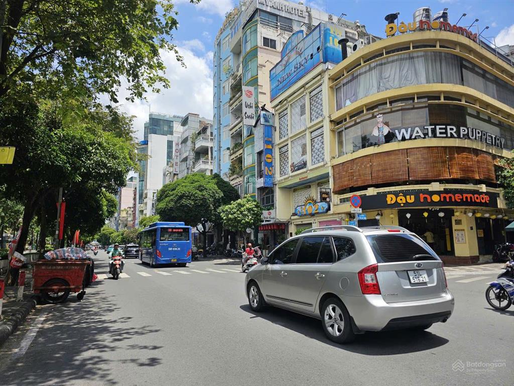 Ngang 20| 800m2| góc 2mt an dương vương lê hồng phong