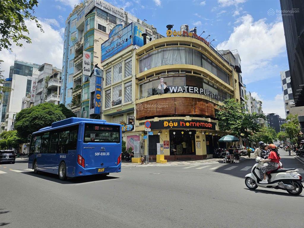 Ngang 20| 800m2| góc 2mt an dương vương lê hồng phong