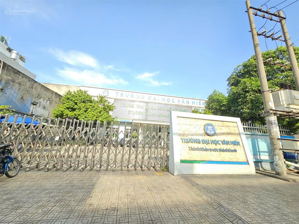 Mt âu cơ ngang 8mx20 160m2 đối diện đại học văn hiến