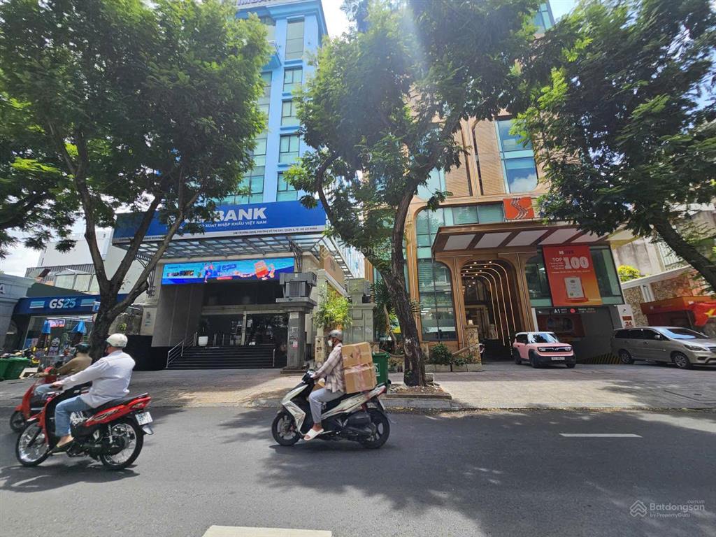 Building trương định ngang 10m hầm 10 lầu 2000m2