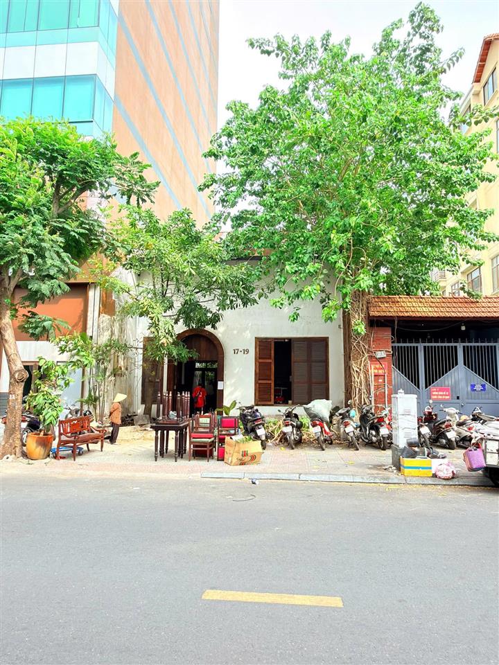 Ngang 8m 17 19 trịnh văn cấn 2 tầng 400m2