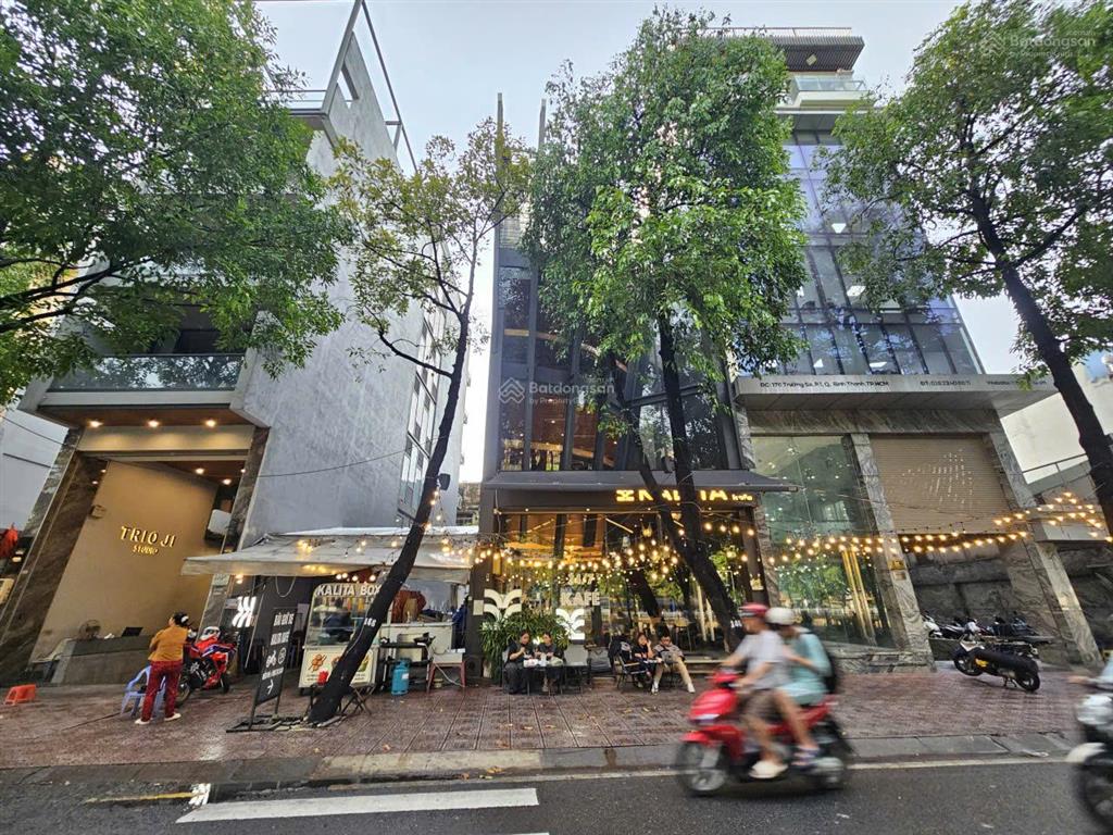 Ngang 12m, 1200m2, 176a trường sa, 6 tầng thang máy, tiện cà phê, spa, vp