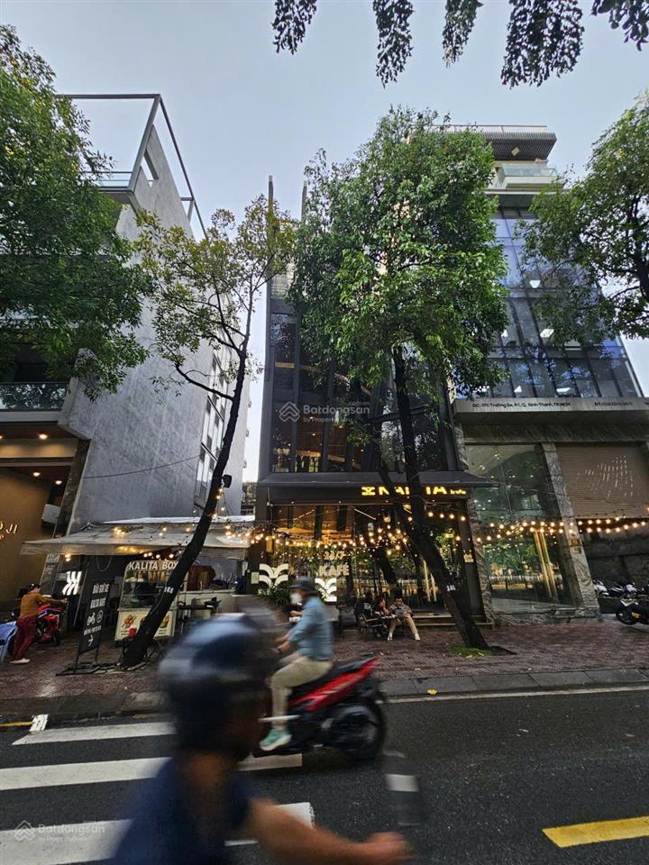 Ngang 12m, 1200m2, 176a trường sa, 6 tầng thang máy, tiện cà phê, spa, vp