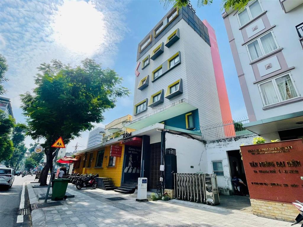20 trần cao vân ngang 14m 800m2 ngay hồ con rùa