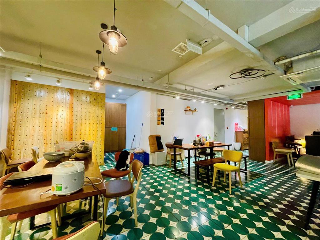20 trần cao vân ngang 14m 800m2 ngay hồ con rùa