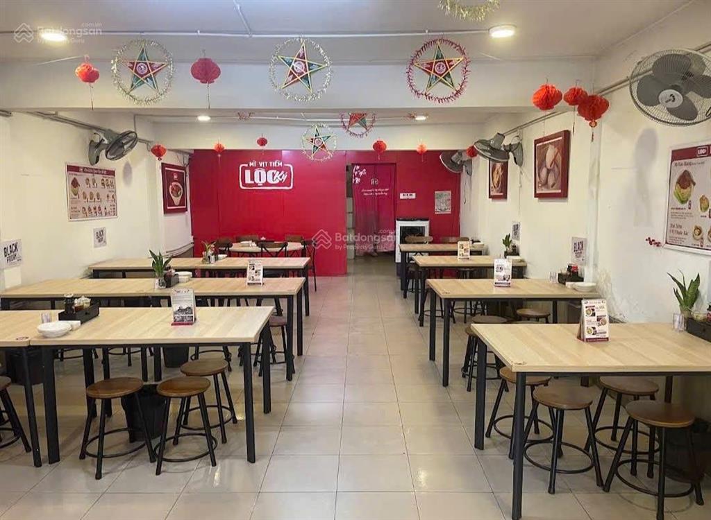 Lê văn duyệt 8mx16 3 tầng 300m2 ngay trường học, văn phòng