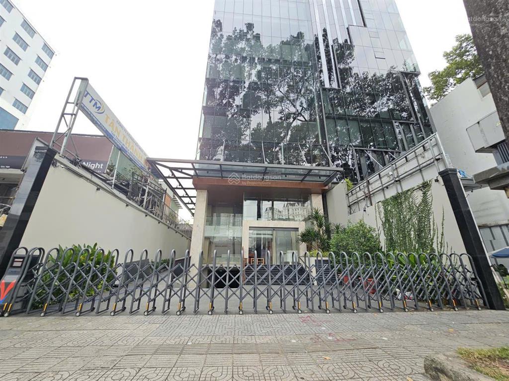 Building góc 2mt 260 lê văn sỹ ngang 12m 7 tầng tm pccc 1600m2