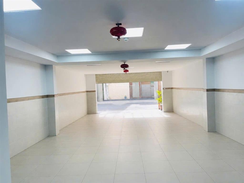 Mặt tiền cư xá đô thành mới 6x20 4 tầng thang máy 600m2 giá 70 tiện vp spa
