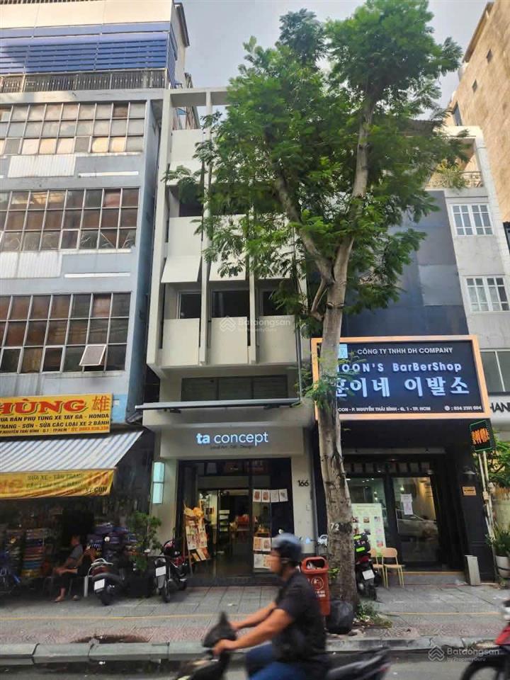 Nhà mới đẹp ký con 4x25m 5 tầng thang máy 500m2 tiện spa showroom