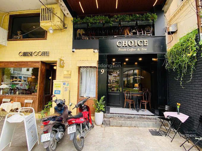 Mt công trường lam sơn 200m2 ngang 6m 80triệu 2 tầng tiện f&b