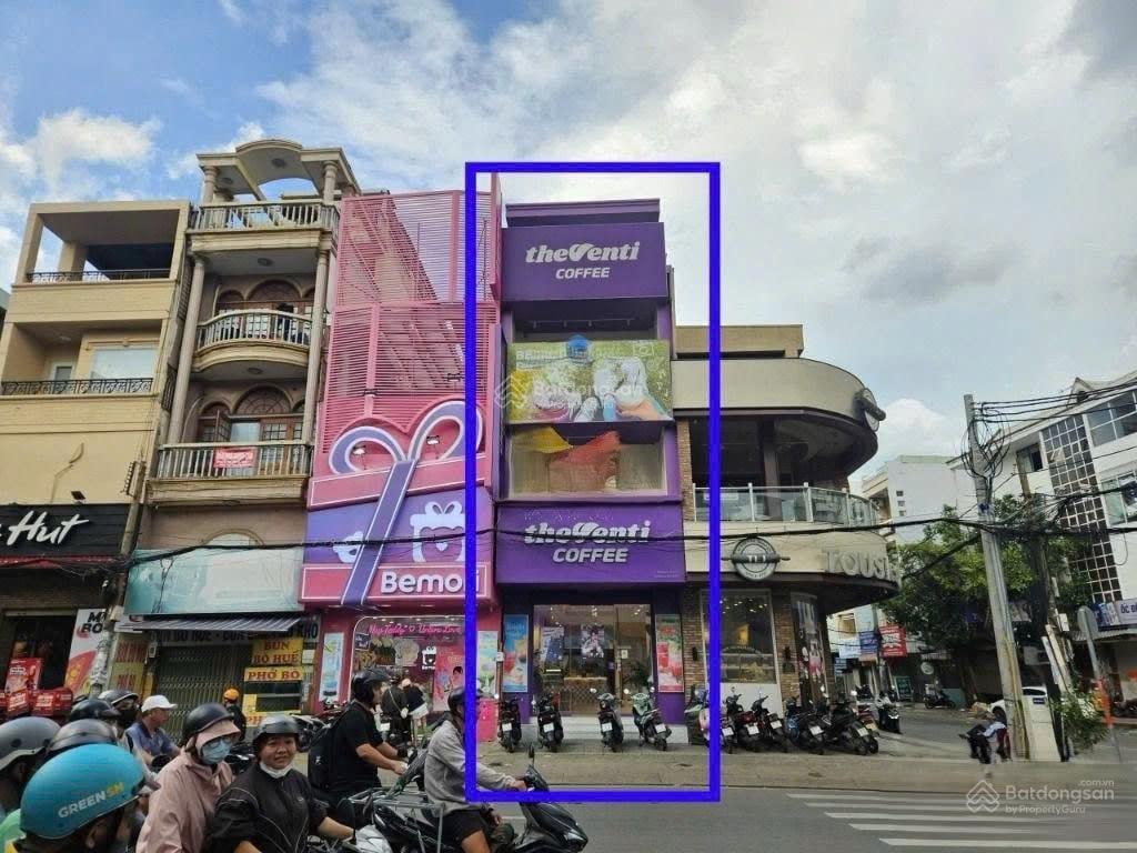 Mặt bằng kinh doanh tuyến đường sầm uất nổi bật  nguyễn gia trí, bình thạnh