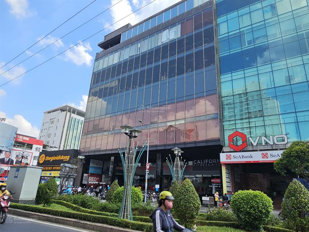 Tòa nhà thương hiệu 5500m phan xích long 28.3x26 hầm 10 tầng