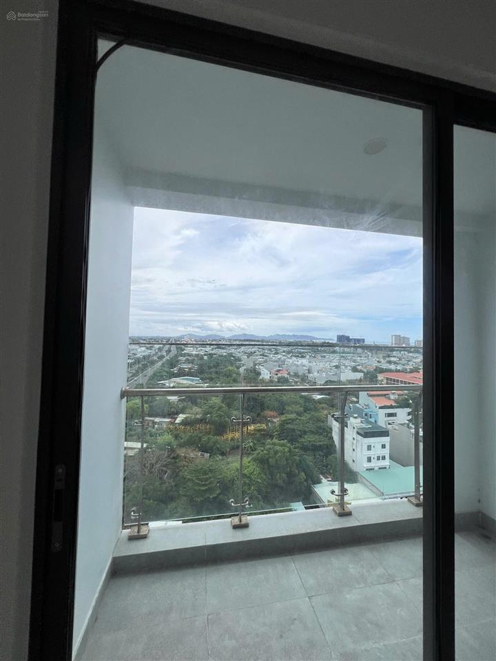 Bán gấp căn góc 3pn view biển  vung tau centre point chỉ 5,15 tỷ
