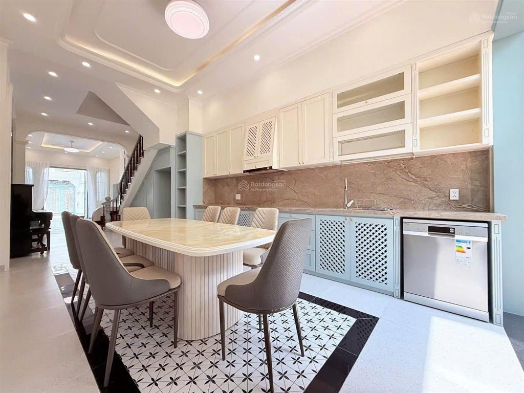 Bán nhà đẹp vũng tàu 1 trệt 3 lầu | full nội thất cao cấp  9,3 tỷ còn thương lượng