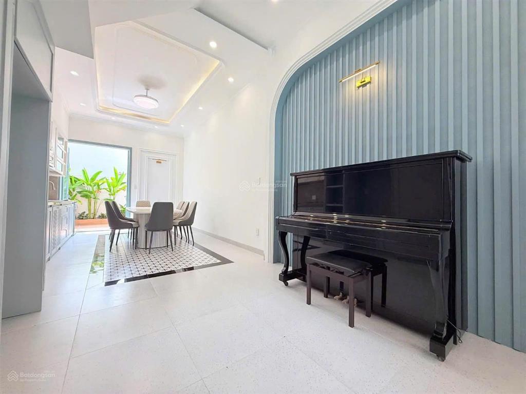 Bán nhà đẹp vũng tàu 1 trệt 3 lầu | full nội thất cao cấp  9,3 tỷ còn thương lượng
