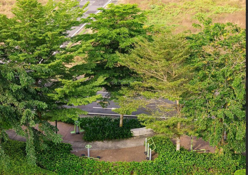 Nhà phố compound liền kề tttm có cam kết thuê 2530tr/tháng trong 5 năm liền kề sân bay long thành