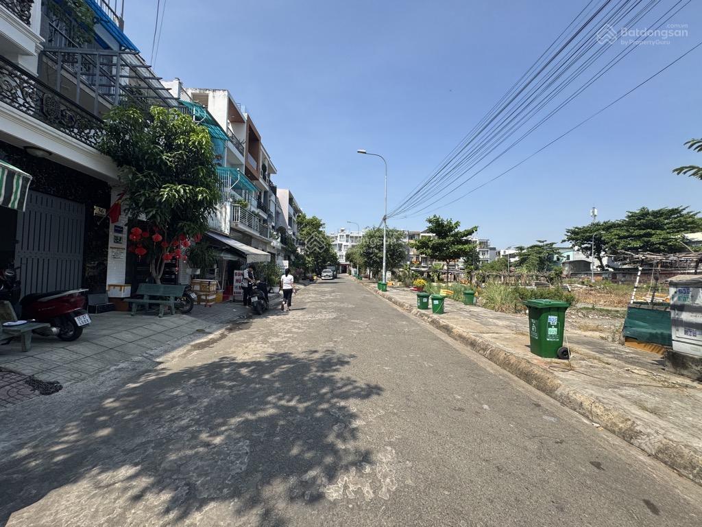 72m2 đất đường 447 lê văn việt hẻm xe tải thông đường 449 giá chỉ 7,6 tỷ