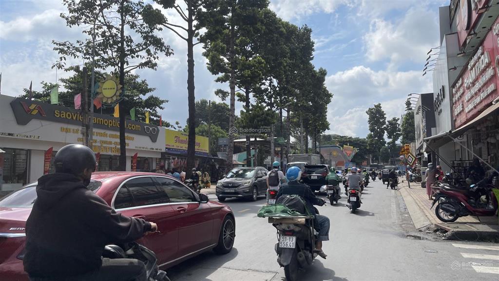 Nhà đang làm chdv 7 phòng ngay đường số 5 trung tâm thủ đức sau vincom, võ văn ngân chỉ 5,85 tỷ