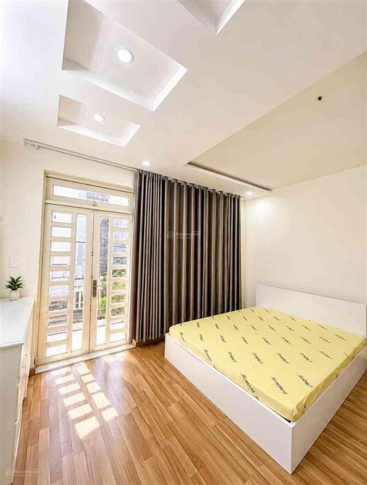 Nhà 4 tầng hxh đường số 8, hiệp bình phước khu dân trí cao 4,5x12 vuông vức chỉ 6,6 tỷ bán nhanh