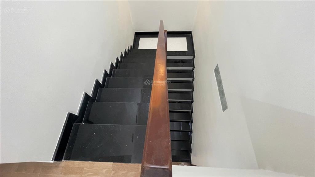 Nhà 3 tầng 81m2 (5x16) hxh đường kha vạn cân gần phạm văn đồng, chợ thủ đức chỉ 8,09 tỷ tl