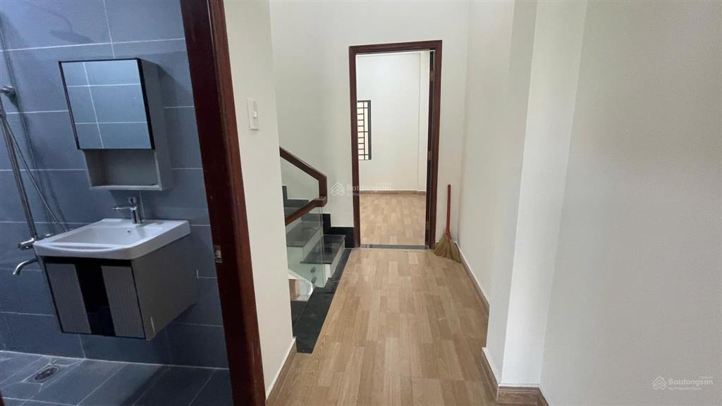 Nhà 3 tầng 81m2 (5x16) hxh đường kha vạn cân gần phạm văn đồng, chợ thủ đức chỉ 8,09 tỷ tl