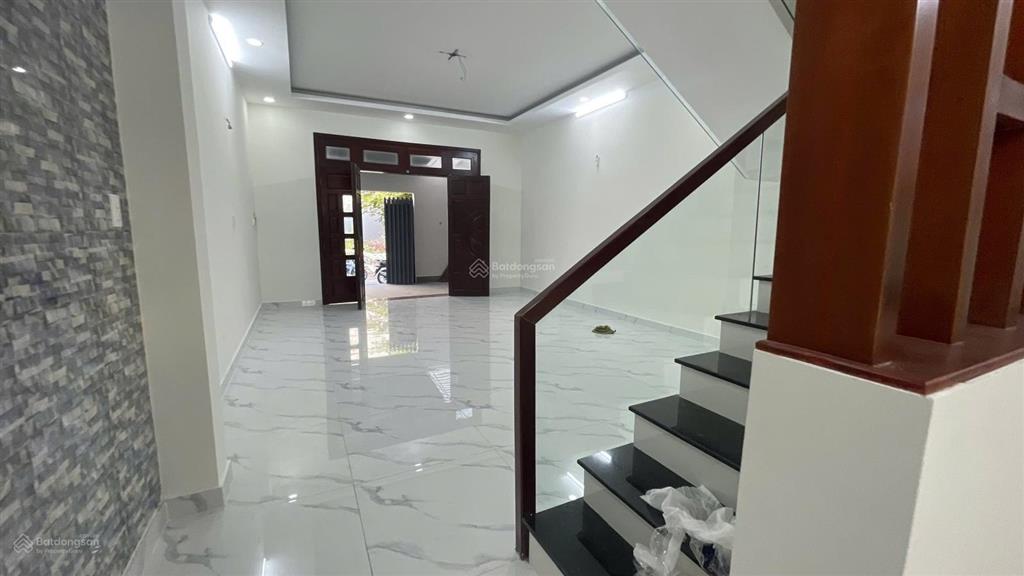 Nhà 3 tầng 81m2 (5x16) hxh đường kha vạn cân gần phạm văn đồng, chợ thủ đức chỉ 8,09 tỷ tl