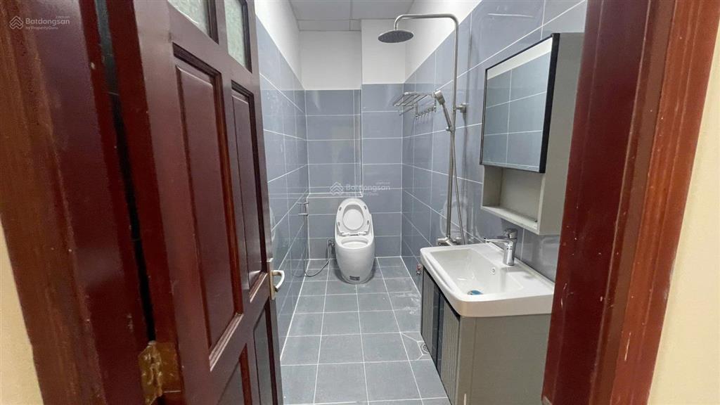 Nhà 3 tầng 81m2 (5x16) hxh đường kha vạn cân gần phạm văn đồng, chợ thủ đức chỉ 8,09 tỷ tl