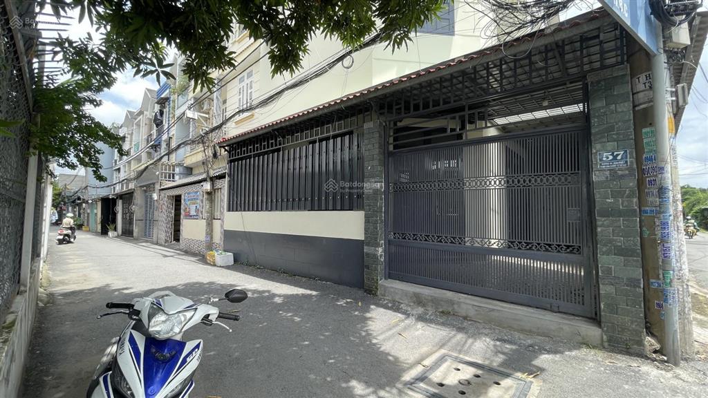 Nhà 3 tầng 75m2 ngang 8m lô góc 2 mặt tiền đường số 35 gần chợ hiệp bình chỉ 8,19 tỷ tl