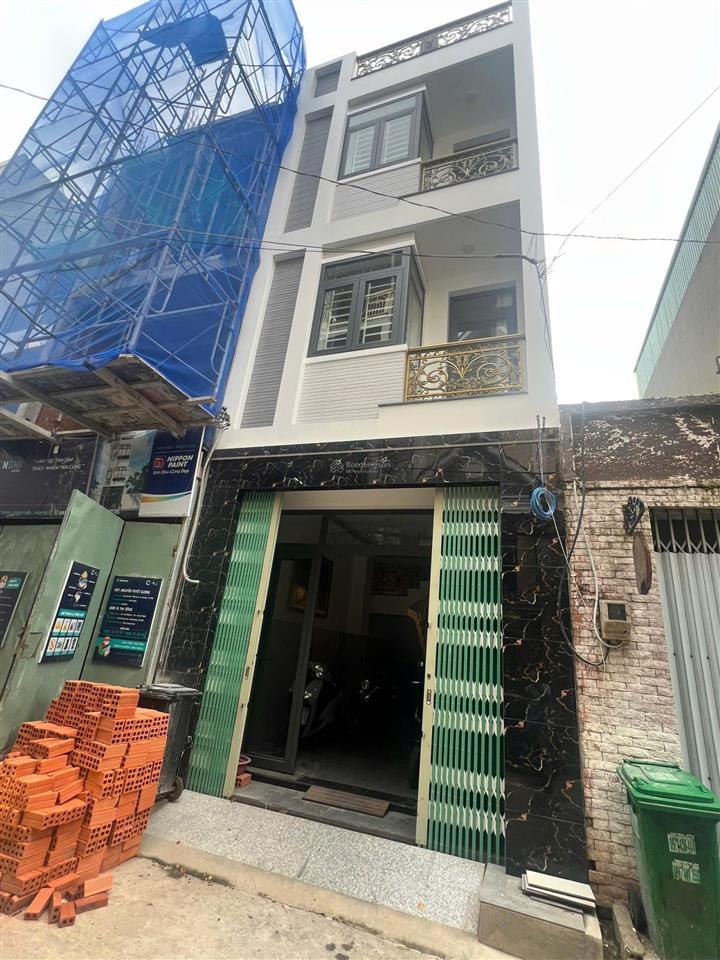 Cho thuê nhà 4 tầng, 4pn, 4wc đường số 5 ngay cạnh vincom võ văn ngân thủ đức chỉ 25tr/tháng