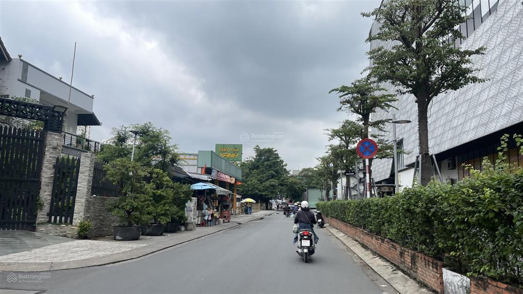Đất mặt tiền kinh doanh đường số 20 ngay sau lưng gigamall thủ đức 64m2 giá 11 tỷ tl