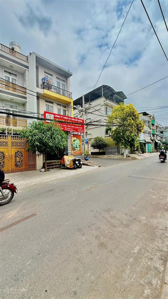 Gấp bán giảm còn 8,9 tỷ đất 110m2 mặt tiền đường số 6, linh tây gần đh cảnh sát, phạm văn đồng