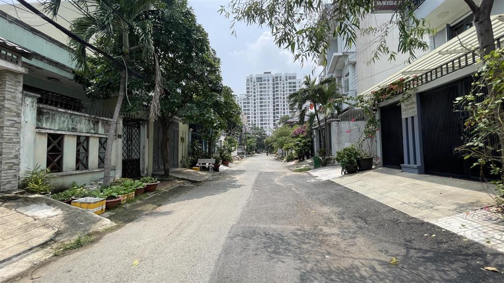 Đất mặt tiền đường số 6 sát opal riverside 169m2 ngang 8m vuông vức chỉ 13,5 tỷ