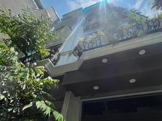 Nhà 3 mặt thoáng đống đa đẹp long lanh