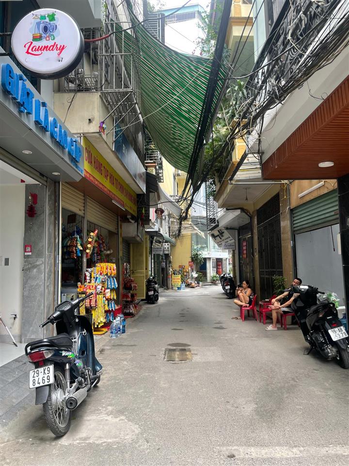 Nhỉnh 12 tỷ 40m2 6 tầng thang máy và mỗ lao, tt hà đông. kinh doanh đỉnh, nhà mới tinh ở luôn