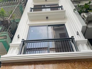 Nhỉnh 12 tỷ 40m2 6 tầng thang máy và mỗ lao, tt hà đông. kinh doanh đỉnh, nhà mới tinh ở luôn