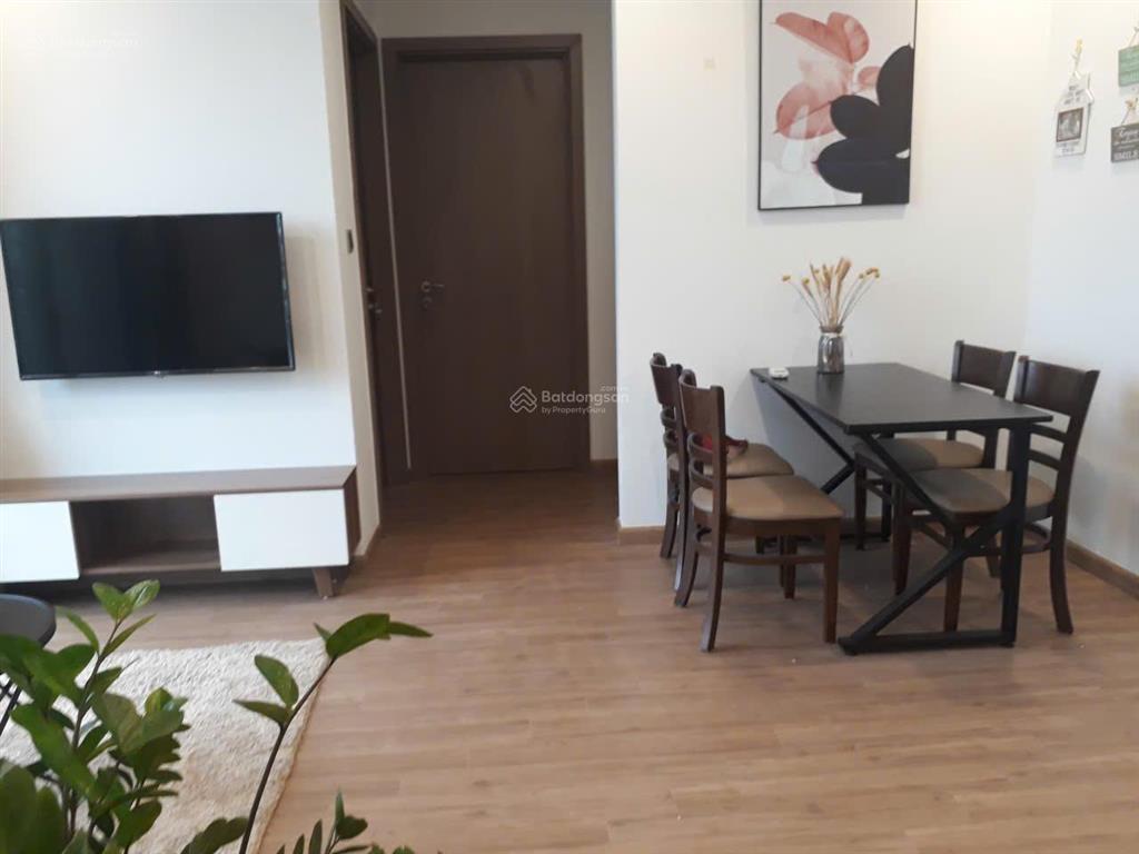 Cho thuê chcc 2pn  2wc | tầng trung 1x triệu  vinhomes green bay