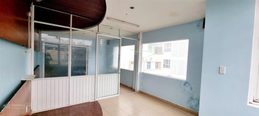 Cho thuê nhà nguyên căn mặt tiền đường 3 tháng 2