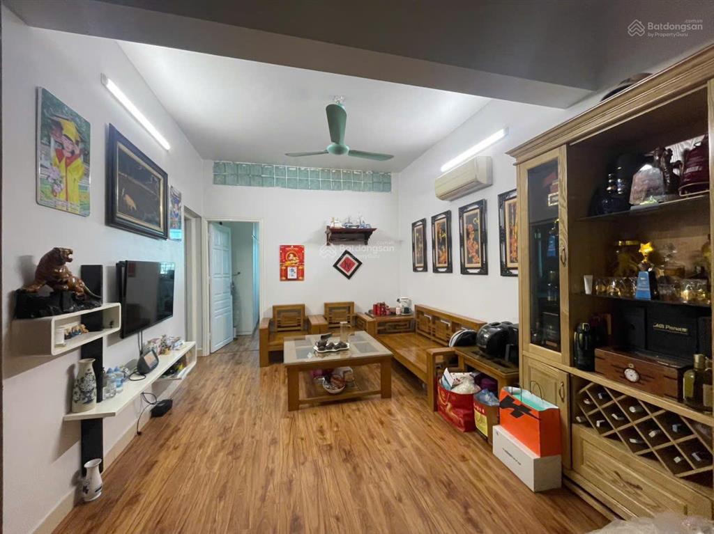 Bán chung cư toà cc2 đồng tàu thịnh liệt dt 67,4m2,2 phòng ngủ +1 wc.giá 4,85 tỷ,  0983 873 ***