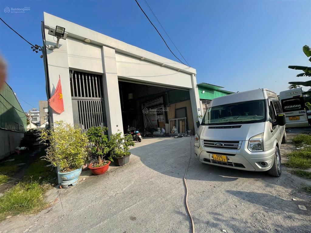 Bán nhà 2 mặt tiền hiếm diện tích lớn hẻm xe tải q12