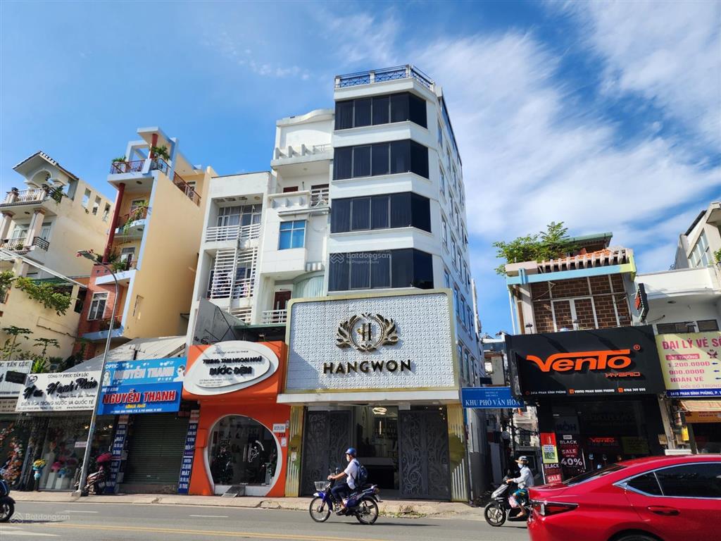Mặt tiền nguyễn đình chính & góc nguyễn văn trỗi  phú nhuận (6,8x17) 3 tầng giá 28 tỷ
