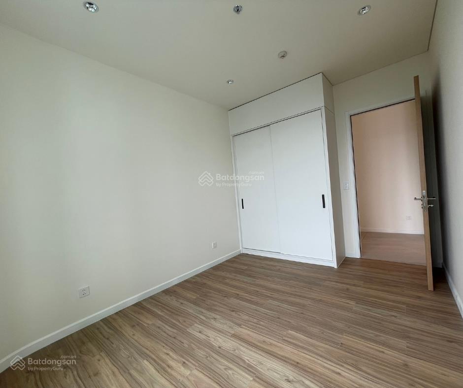 Em tân  0986 799 *** bán căn 3pn đáng mua nhất tại thu thiem zeit river